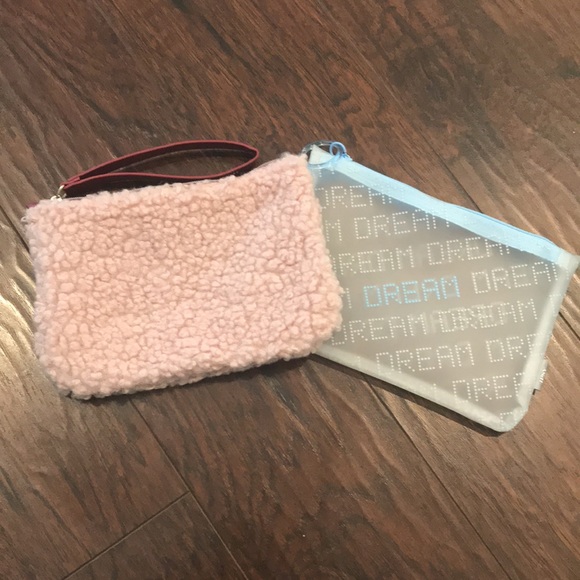 Makeup Bundle - Picture 2 of 8